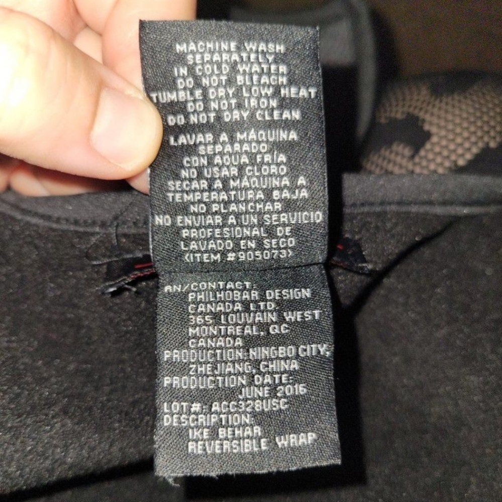 Reversible Wrap - image 6